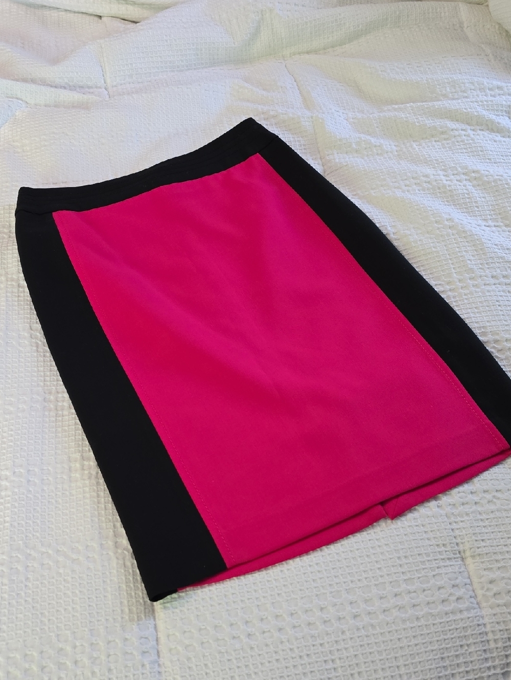 Colorblock Pencil Skirt in Hot Pink and Black